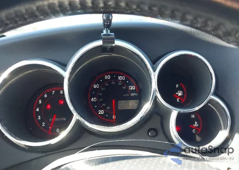 2007 Toyota Matrix Xr from USA, damaged, VIN 2T1KR32E27C670108